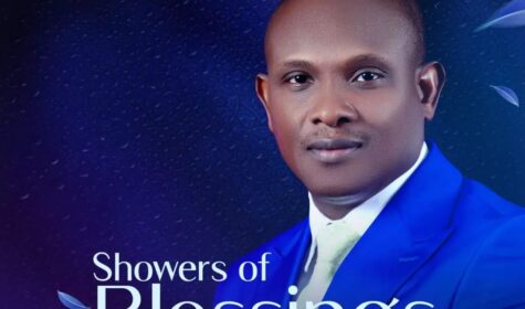 SEGUN KUSORO SHOWER OF BLESSINS PIC